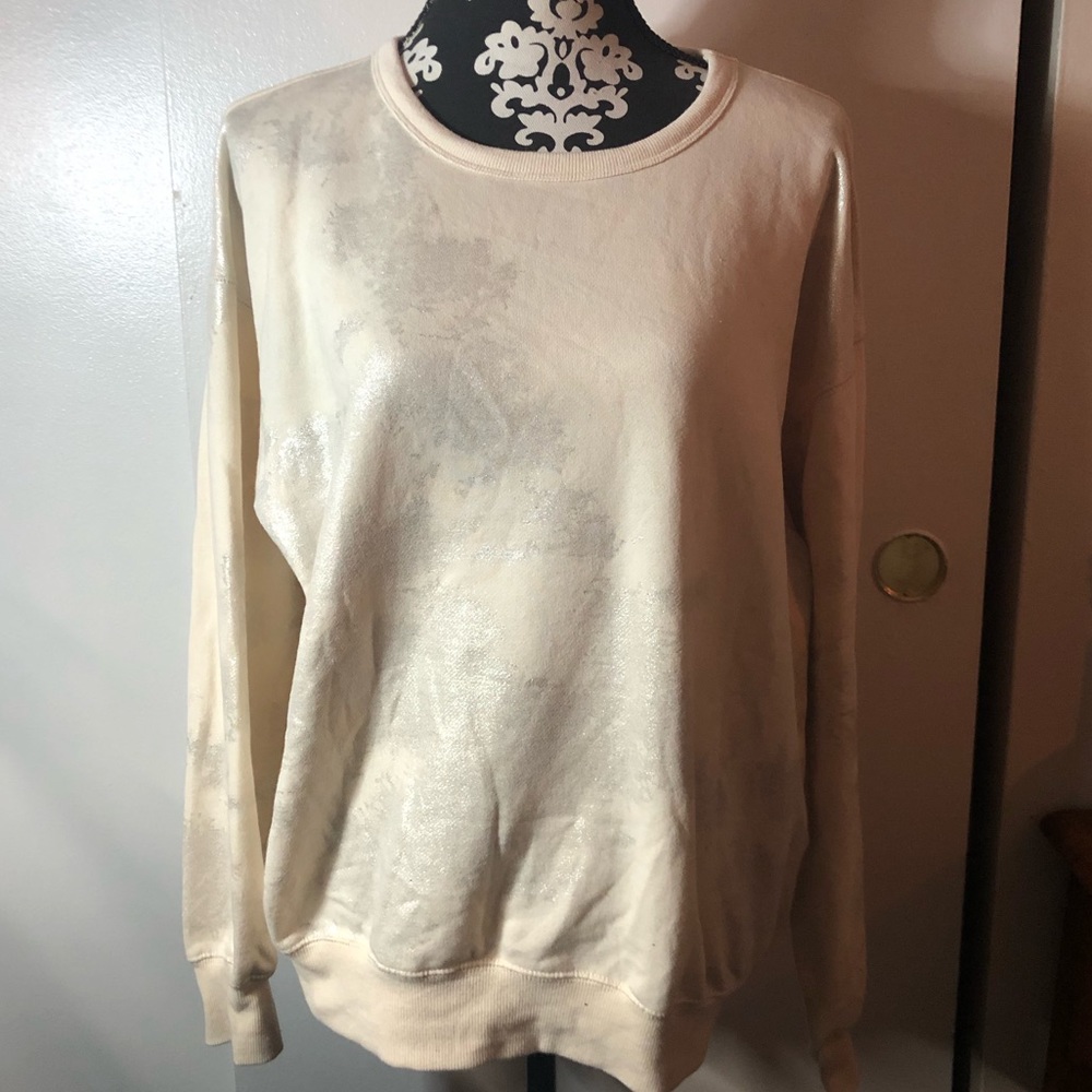 White and silver sweatshirt